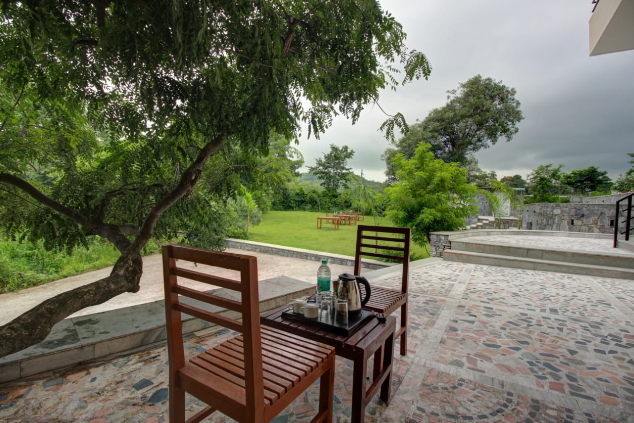 Restaurant ambiance at Takhat Villa